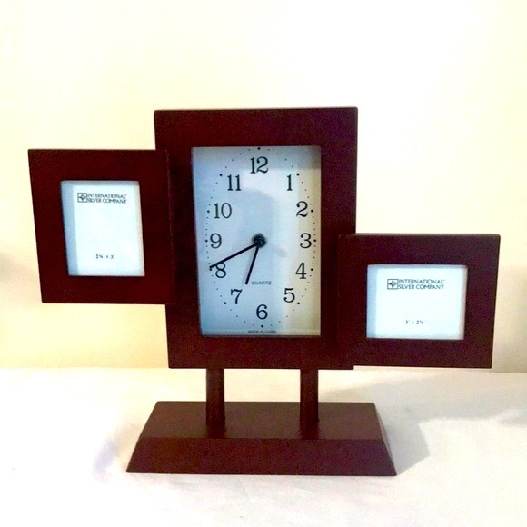 Quartz Clock With Picture Frames - Picture 2 of 11